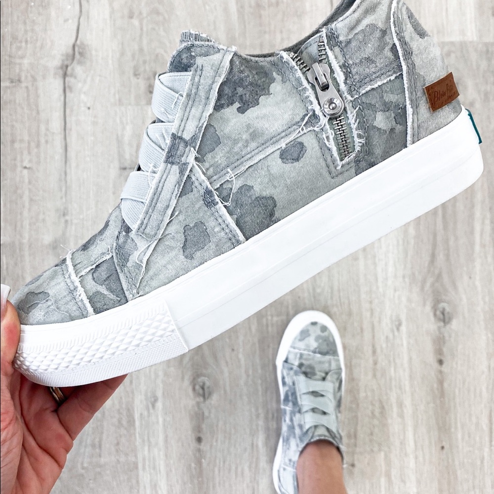 LAST PAIR ⚠️ Blowfish Mamba Grey Splatter Camo